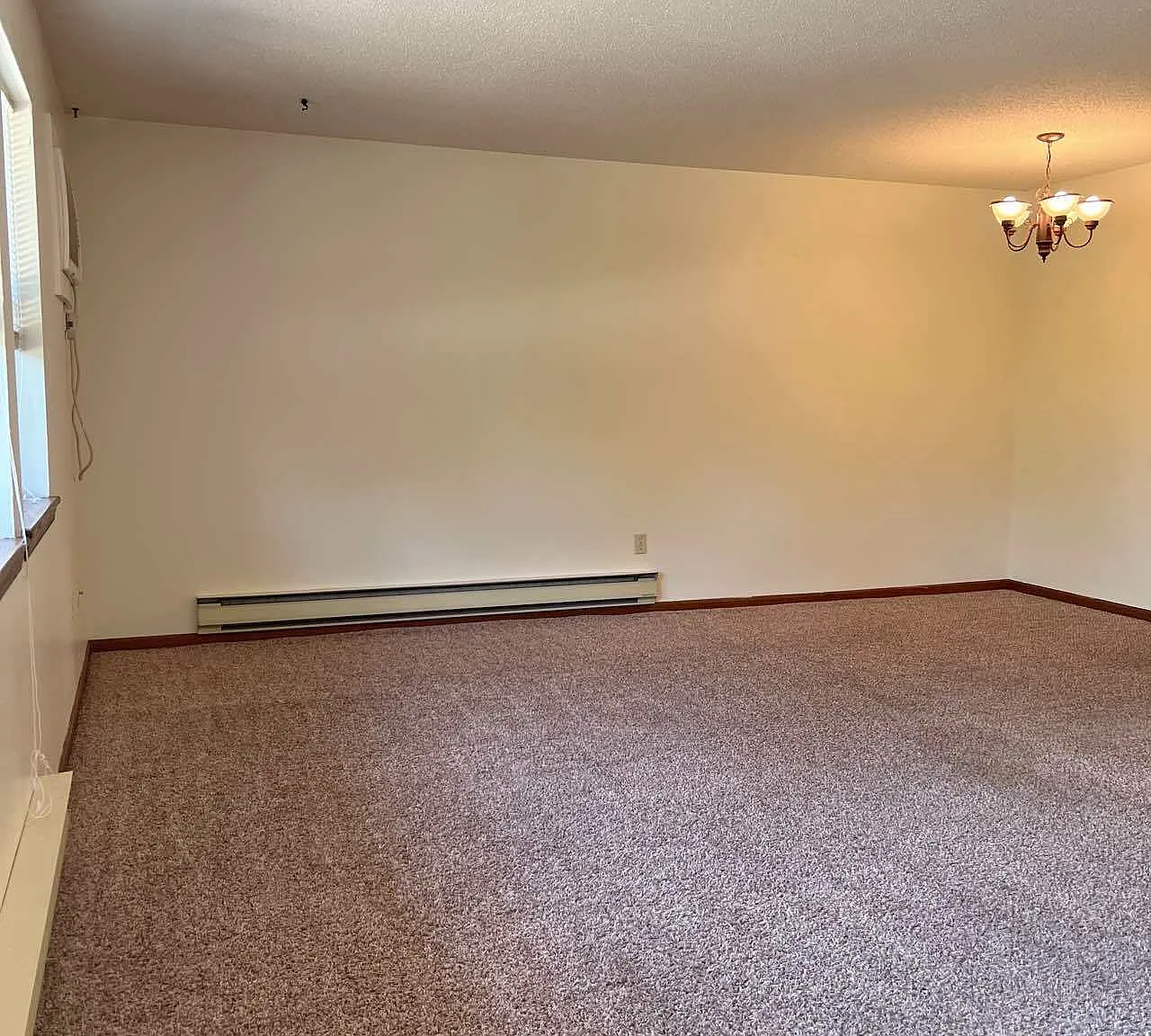 700 South Holden Street — Photo 1