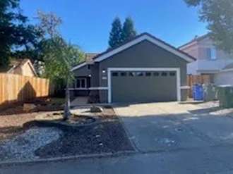 3 bed, 1198 sqft, $2,850 — Photo 1