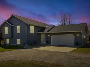 7823 Cabana Cir, Kimball, MN 55353