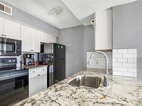 2nd image of 1505 Ward Rd APT 232