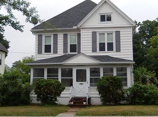 313 Pleasant St, Holyoke, MA 01040