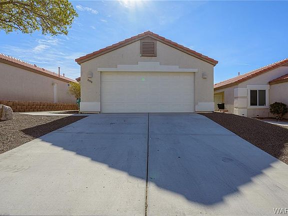 3rd image of 2430 Topanga Dr
