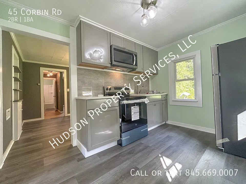 45 Corbin Rd