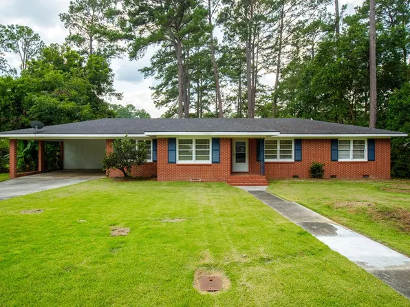 2210 Brighton Pl, Valdosta, GA 31602