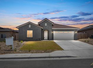 9913 Old Wood Dr, Bakersfield, CA 93306