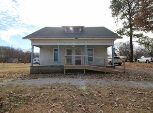 383 Chestnut St, Friendship, TN 38034