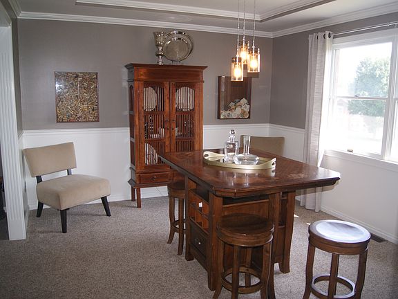 4th image of 8286 Lindfield Dr