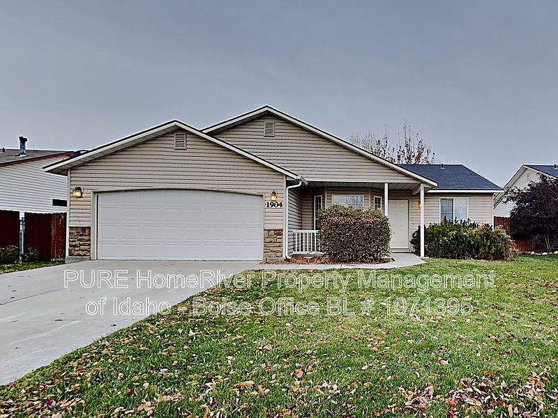 1st image of 1904 W Havenwood Ave