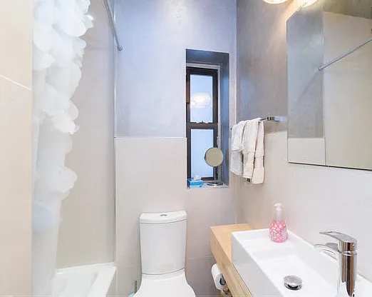 210 Thompson St #1BS — Photo 12