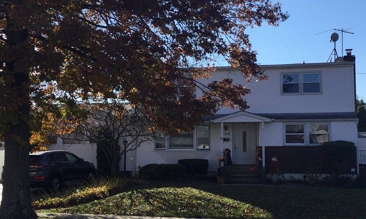 1st image of 804 Mayer Dr
