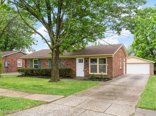 9708 Cedar Lake Dr, Louisville, KY 40291