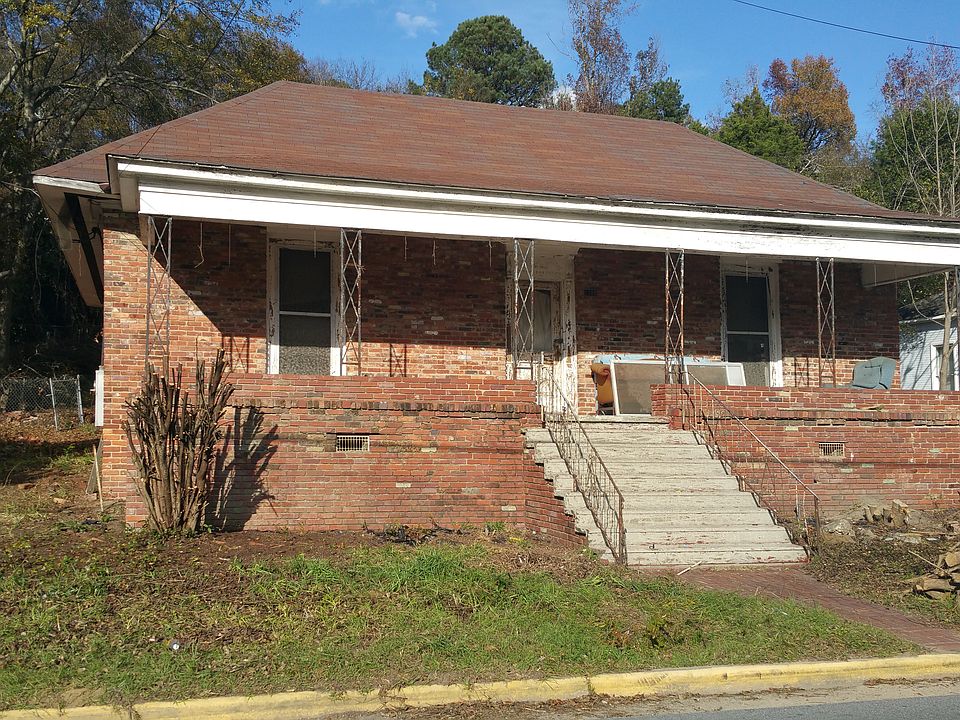 2nd image of 1108 21st St