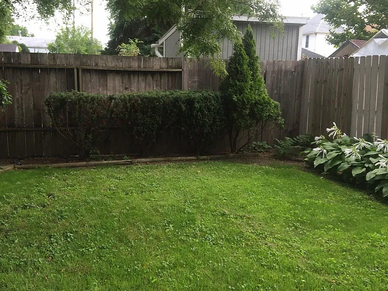 230 Riverview Ave — Photo 27