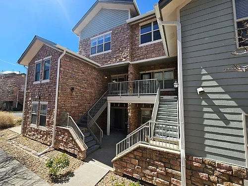 18721 E Water Dr #D Photo 1
