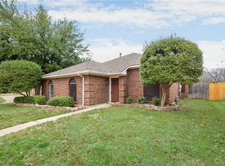 5702 Azalea Dr, Rowlett, TX 75089