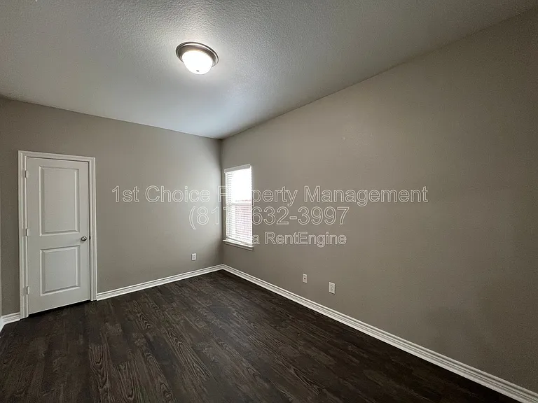 109 Parkview Dr — Photo 12