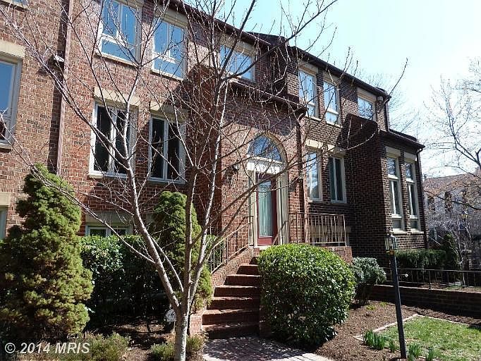 1st image of 10135 Turnberry Pl