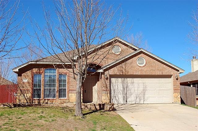 1st image of 608 McNeill Ln