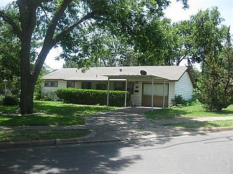 1st image of 4812 Stephanie Dr