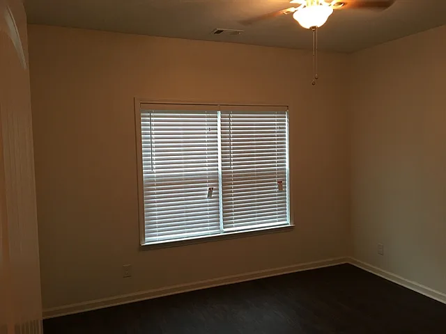 209 Crooked Oaks Dr — Photo 12