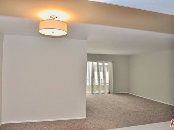 4th image of 1821 S Bentley Ave APT 105