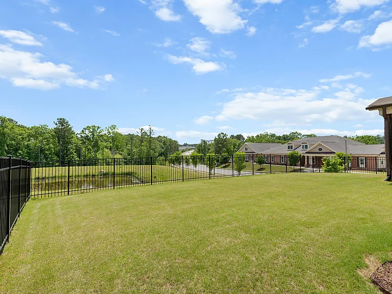 1004 Tarsnet Ln — Photo 45