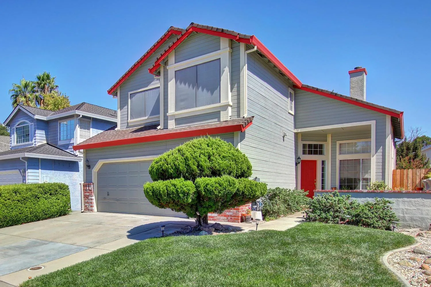8637 Longspur Way photo 1