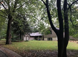 32 Hillcrest Dr, Ponca City, OK 74604