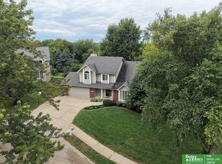 16321 Charles Cir, Omaha, NE 68118