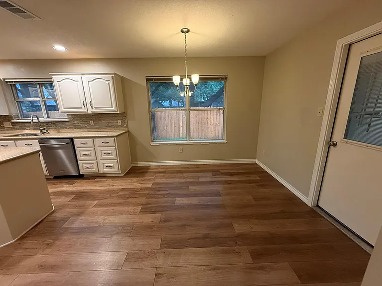 103 Windmill Cv — Photo 7