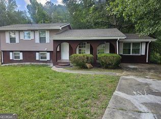 2670 Foxlair Trl S, Atlanta, GA 30349