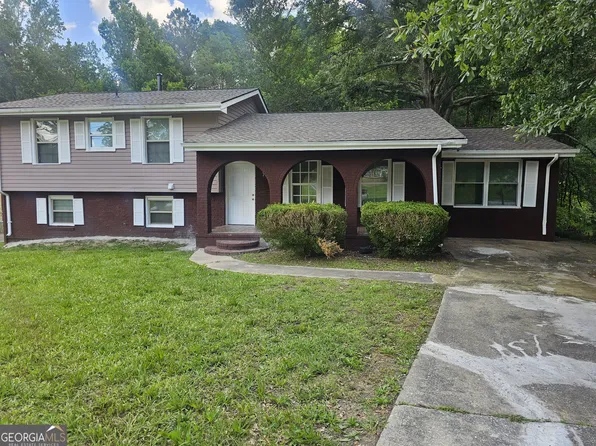 2670 Foxlair Trl S, Atlanta, GA 30349