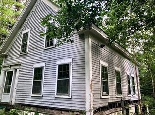 68 Old White Mountain Camp Rd, Tamworth, NH 03886