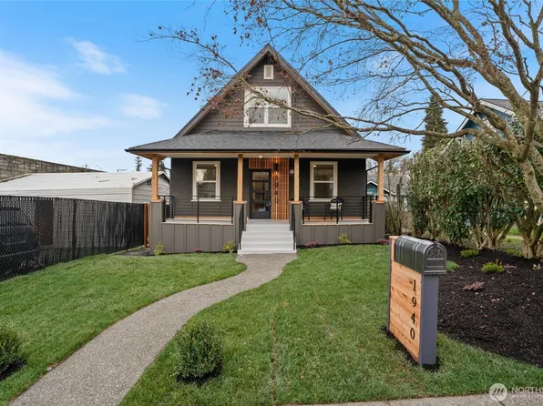 1940 5th Street, Bremerton, WA 98337