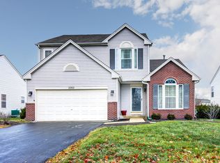 2202 Ashbrook Ln, Plainfield, IL 60586