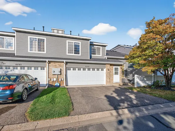 8795 Hastings Cir NE, Blaine, MN 55449