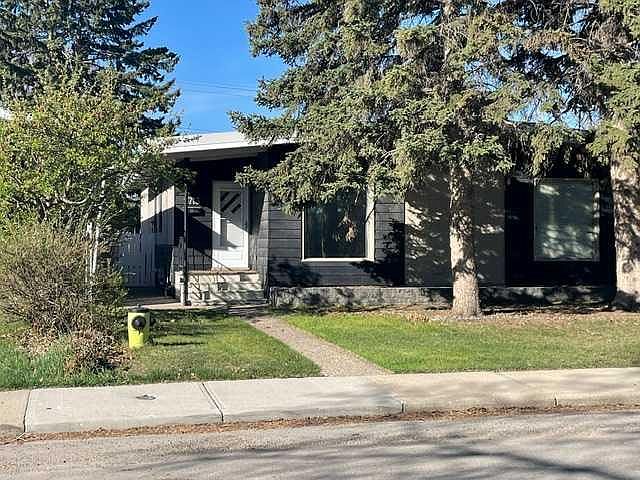 1st image of 2713 N Canmore Rd NW