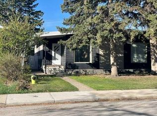 2713 N Canmore Rd NW, Calgary, AB T2M4J6