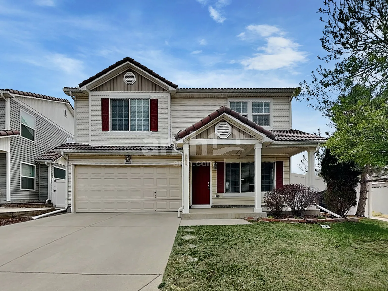 3 bed, 2.5 bath, 2079 sqft, $2,885 — Photo 1