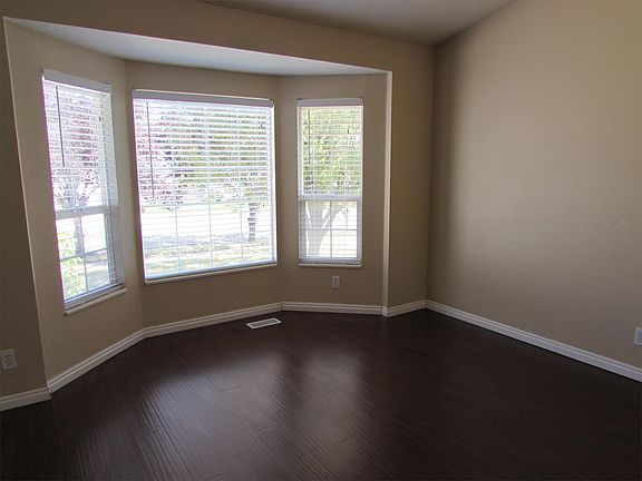 3rd image of 1795 W Niles Ave