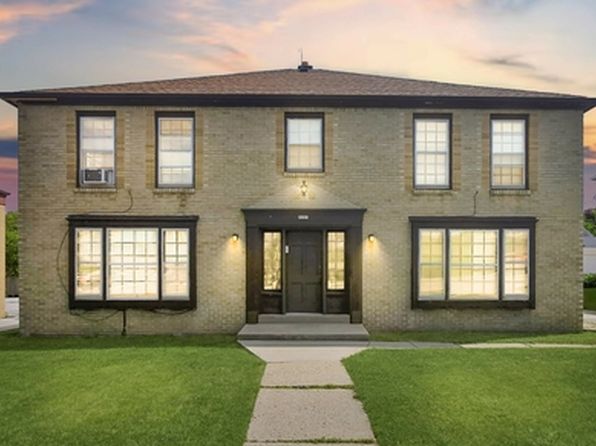 9203 W Wisconsin Ave #2