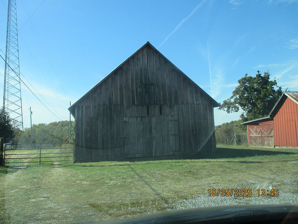 7th image of 8311 Whites Creek Pike
