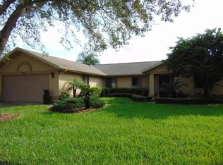 1041 Ironsides Ave, Melbourne, FL 32940