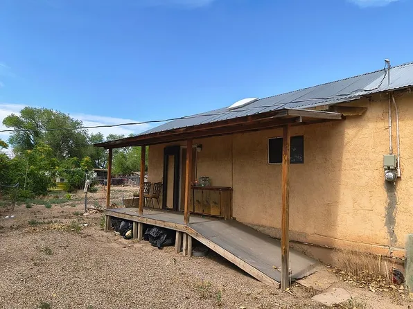 2311 Criss Rd SW, Albuquerque, NM 87105