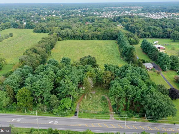 632 Clayton Rd, Williamstown, NJ 08094