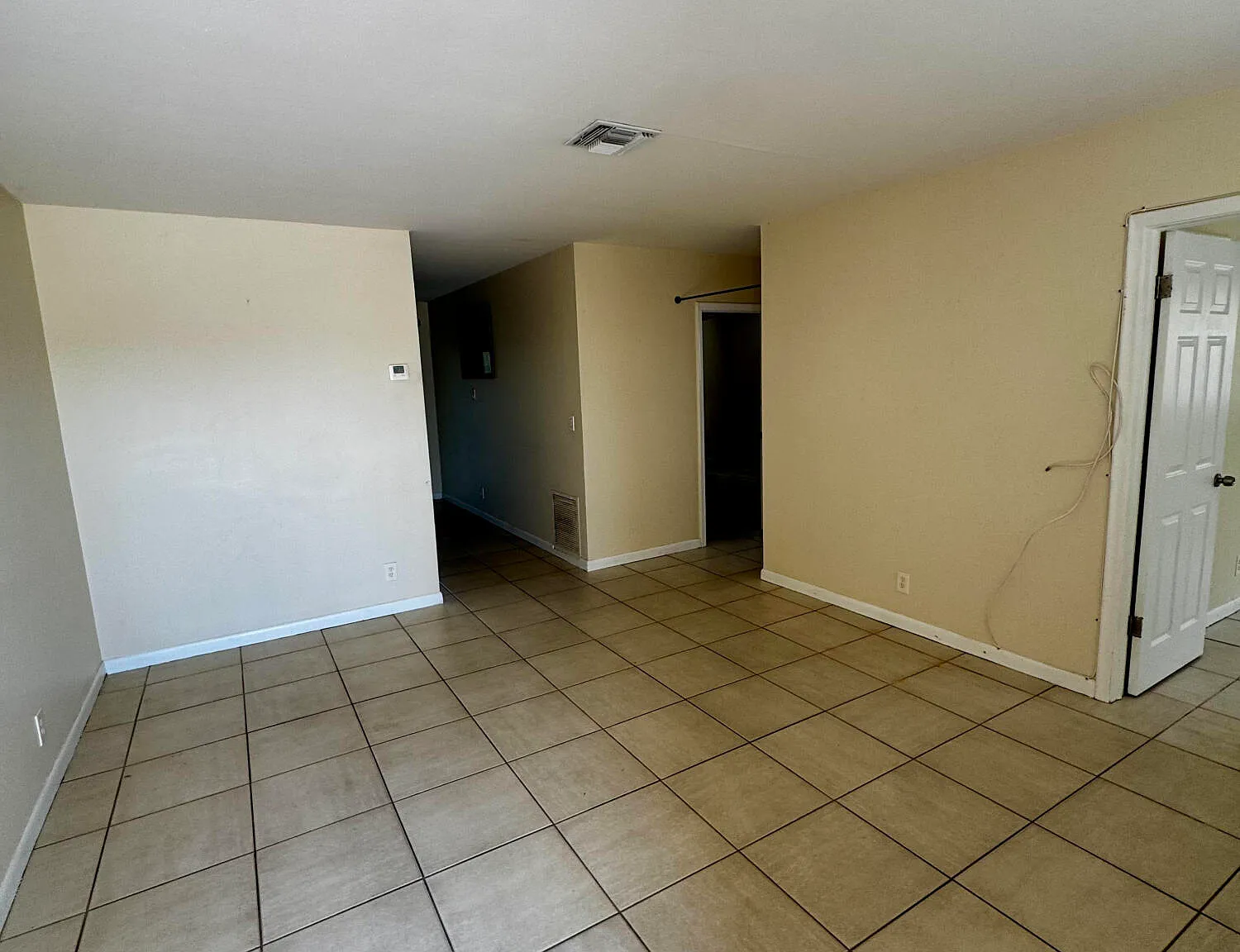 2 bed, 2.0 bath, 1184 sqft, $2,450 — Photo 2