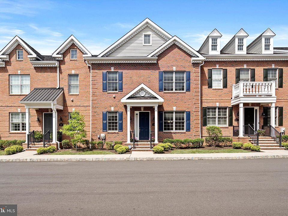 1st image of 78 Creekview Ln