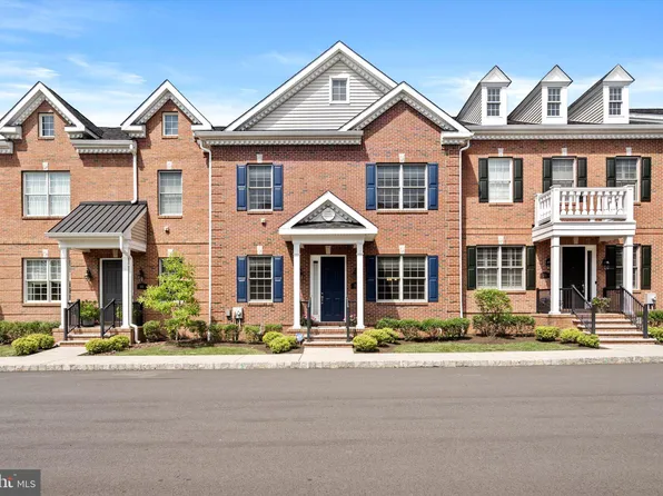 78 Creekview Ln, Yardley, PA 19067