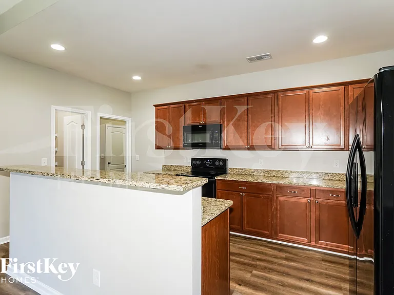 3437 Pitchers Ln — Photo 8