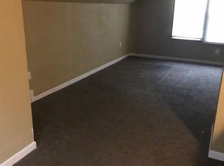 11367 Lauder St, Detroit, MI 48227